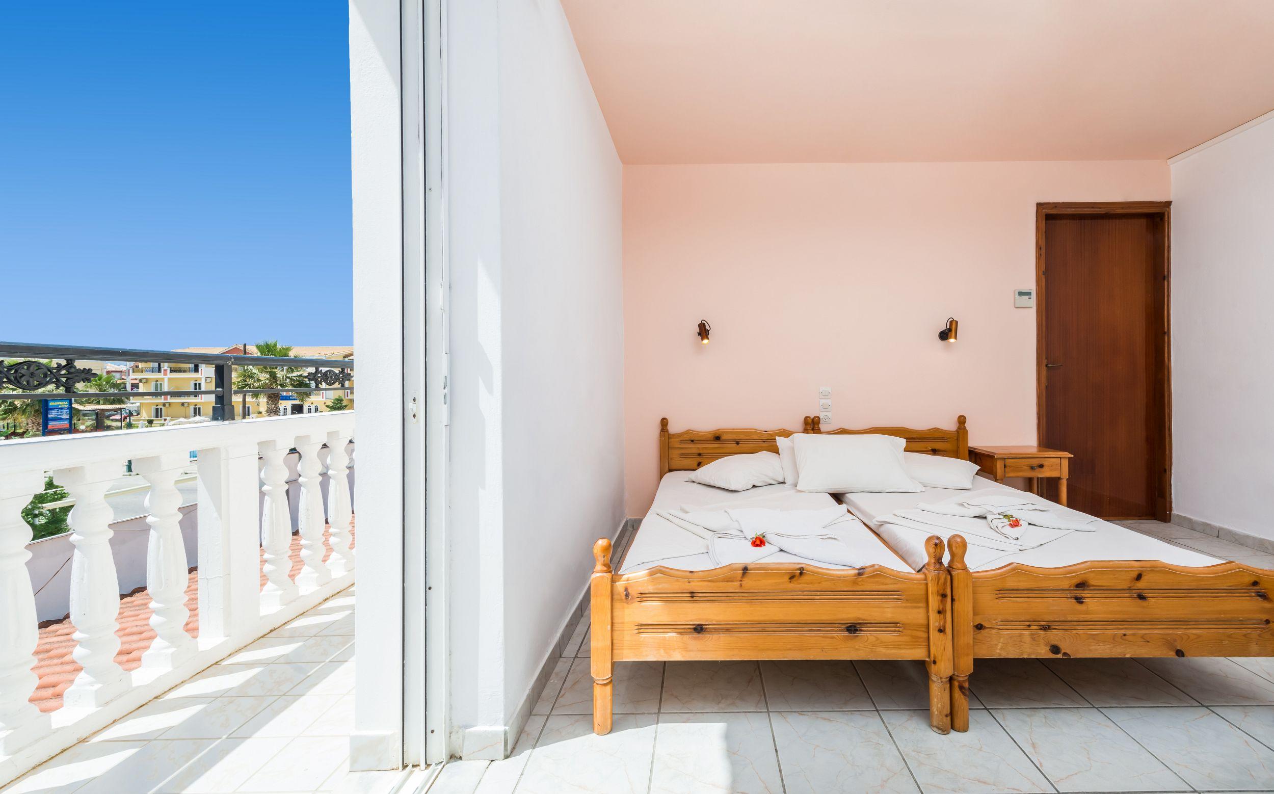 Athina Apartments ザキントス エクステリア 写真