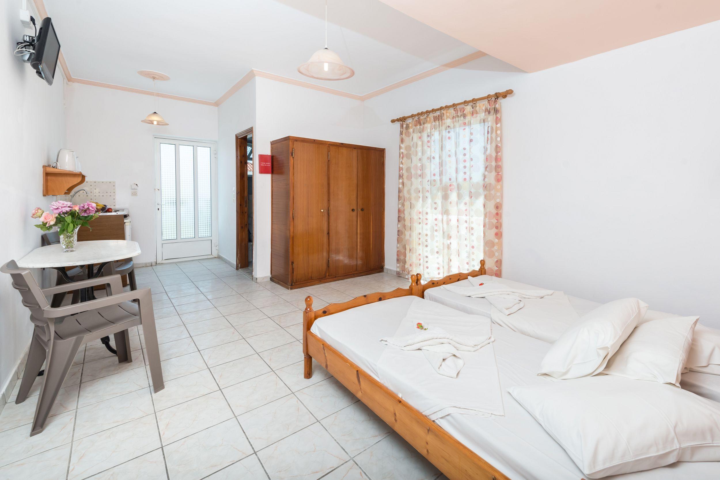 Athina Apartments ザキントス エクステリア 写真