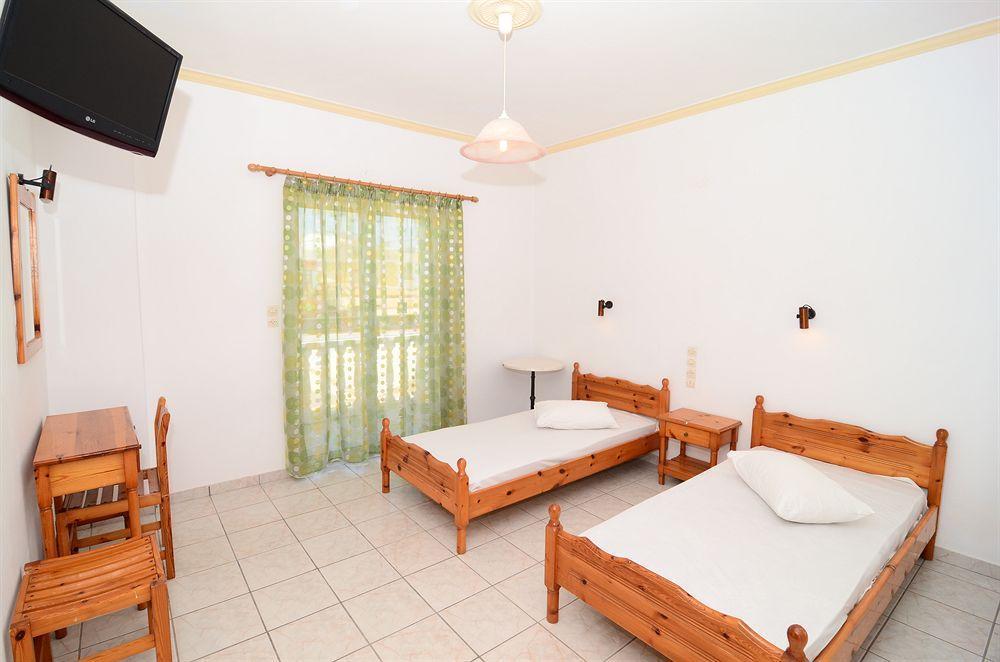 Athina Apartments ザキントス エクステリア 写真